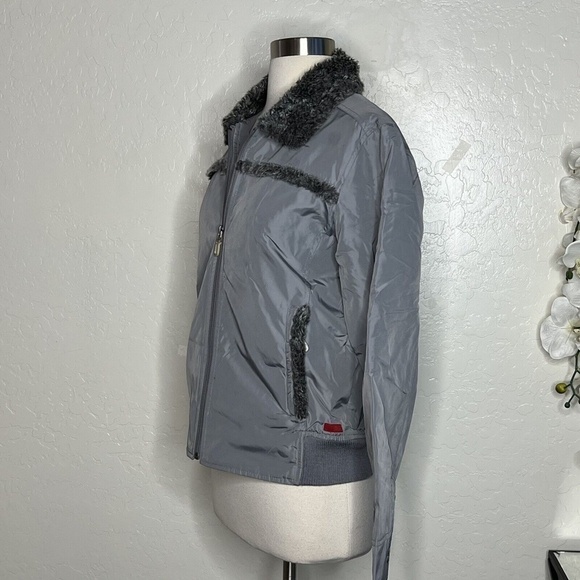 Tilt women’s gray sherpa nylon jacket M - Picture 4 of 5